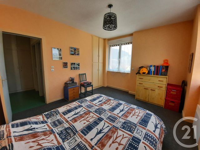 Afficher la photo en grand Appartement F3 à vendre - 3 pièces - 81.09 m2 - ST DIE DES VOSGES - 88 - LORRAINE - Century 21 Céline Jacques Immobilier