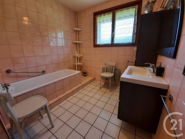 maison à vendre - 5 pièces - 106.0 m2 - ST DIE - 88 - LORRAINE - Century 21 Céline Jacques Immobilier maison à vendre - 5 pièces - 106.0 m2 - ST DIE - 88 - LORRAINE - Century 21 Céline Jacques Immobilier