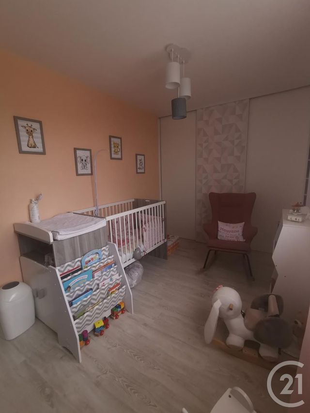 Appartement F6 à vendre - 6 pièces - 101.0 m2 - ST DIE - 88 - LORRAINE - Century 21 Céline Jacques Immobilier Appartement F6 à vendre - 6 pièces - 101.0 m2 - ST DIE - 88 - LORRAINE - Century 21 Céline Jacques Immobilier
