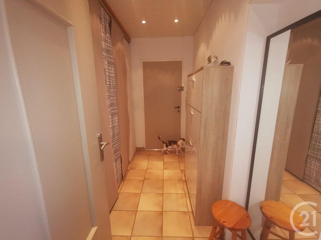 Appartement F6 à vendre - 6 pièces - 101.0 m2 - ST DIE - 88 - LORRAINE - Century 21 Céline Jacques Immobilier Appartement F6 à vendre - 6 pièces - 101.0 m2 - ST DIE - 88 - LORRAINE - Century 21 Céline Jacques Immobilier