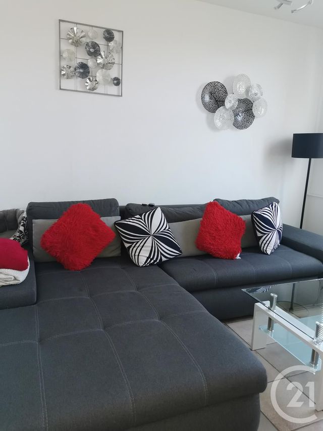 Appartement F6 à vendre - 6 pièces - 101.0 m2 - ST DIE - 88 - LORRAINE - Century 21 Céline Jacques Immobilier Appartement F6 à vendre - 6 pièces - 101.0 m2 - ST DIE - 88 - LORRAINE - Century 21 Céline Jacques Immobilier