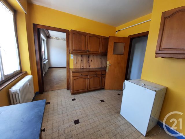 Afficher la photo en grand Appartement T3 à vendre - 3 pièces - 73.79 m2 - ST DIE DES VOSGES - 88 - LORRAINE - Century 21 Céline Jacques Immobilier