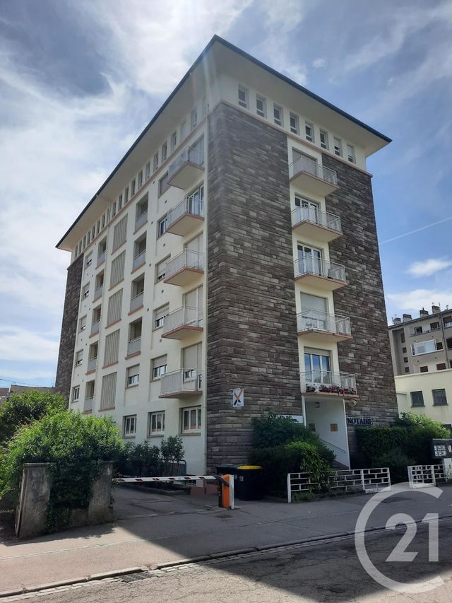 Afficher la photo en grand Appartement T3 à vendre - 3 pièces - 73.79 m2 - ST DIE DES VOSGES - 88 - LORRAINE - Century 21 Céline Jacques Immobilier