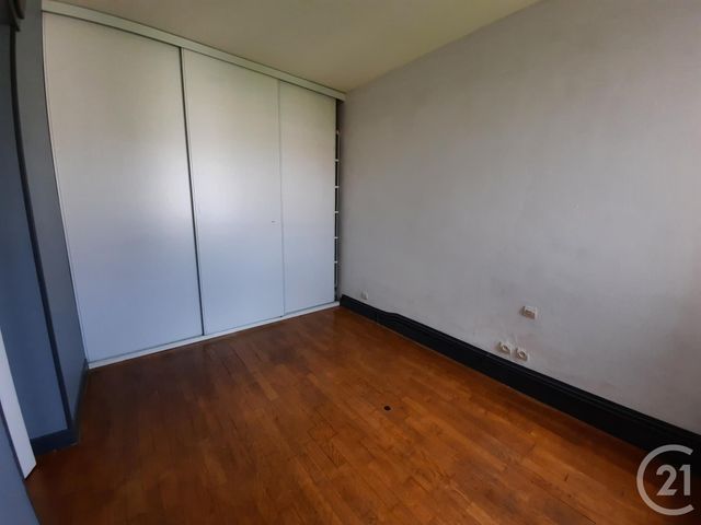 Appartement F3 à vendre - 3 pièces - 74.37 m2 - ST DIE - 88 - LORRAINE - Century 21 Céline Jacques Immobilier Appartement F3 à vendre - 3 pièces - 74.37 m2 - ST DIE - 88 - LORRAINE - Century 21 Céline Jacques Immobilier