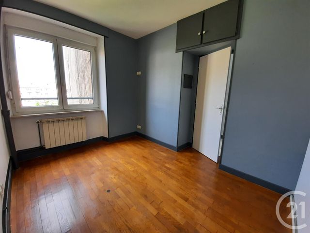 Appartement F3 à vendre - 3 pièces - 74.37 m2 - ST DIE - 88 - LORRAINE - Century 21 Céline Jacques Immobilier Appartement F3 à vendre - 3 pièces - 74.37 m2 - ST DIE - 88 - LORRAINE - Century 21 Céline Jacques Immobilier
