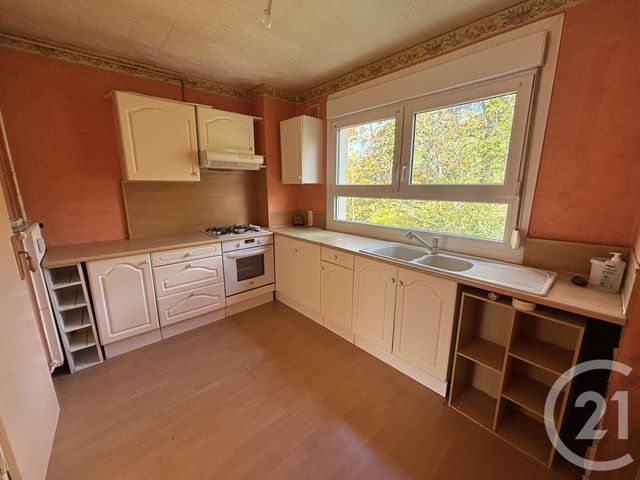 Appartement F5 à vendre - 5 pièces - 84.71 m2 - ST DIE DES VOSGES - 88 - LORRAINE - Century 21 Céline Jacques Immobilier