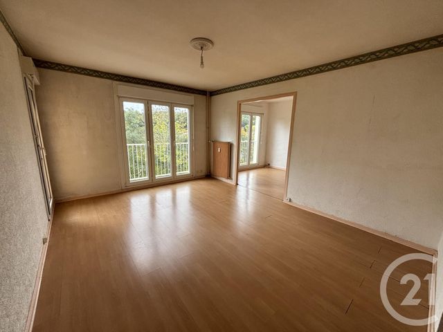 Appartement F5 à vendre - 5 pièces - 84.71 m2 - ST DIE DES VOSGES - 88 - LORRAINE - Century 21 Céline Jacques Immobilier