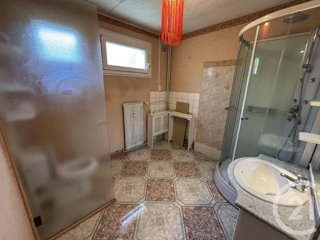 Appartement F5 à vendre - 5 pièces - 84.71 m2 - ST DIE DES VOSGES - 88 - LORRAINE - Century 21 Céline Jacques Immobilier