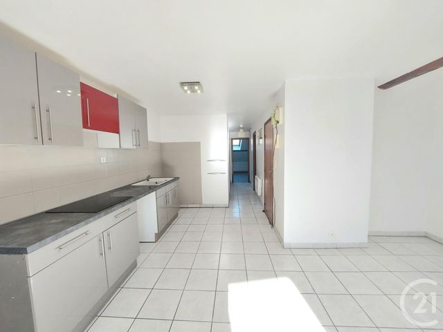 Appartement F5 à louer - 5 pièces - 80.0 m2 - RAON L ETAPE - 88 - LORRAINE - Century 21 Céline Jacques Immobilier