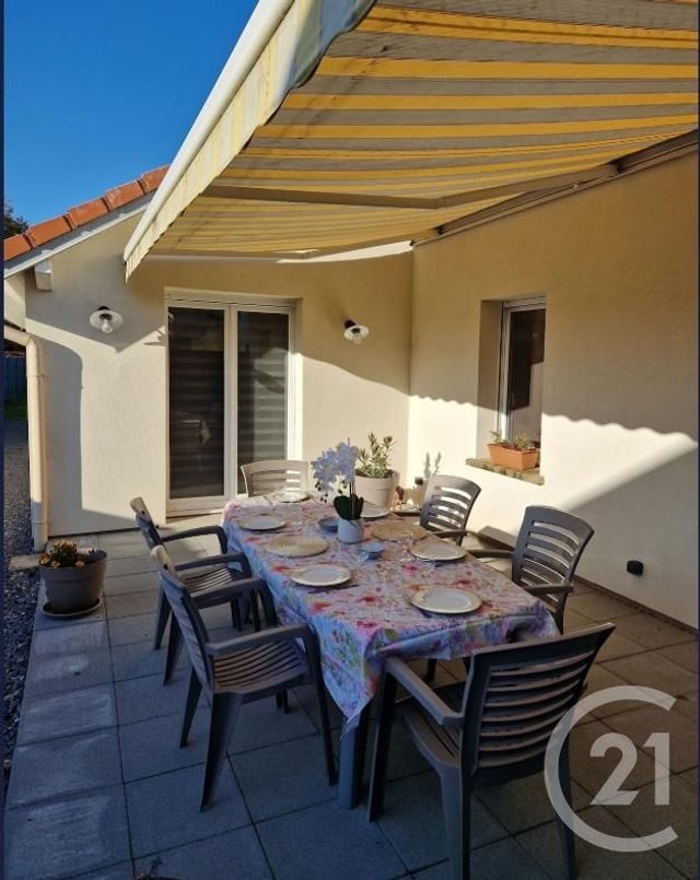 maison à louer - 5 pièces - 148.0 m2 - ETIVAL CLAIREFONTAINE - 88 - LORRAINE - Century 21 Céline Jacques Immobilier