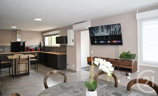 maison à louer - 5 pièces - 148.0 m2 - ETIVAL CLAIREFONTAINE - 88 - LORRAINE - Century 21 Céline Jacques Immobilier