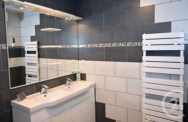 maison à louer - 5 pièces - 148.0 m2 - ETIVAL CLAIREFONTAINE - 88 - LORRAINE - Century 21 Céline Jacques Immobilier