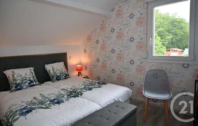 maison à louer - 5 pièces - 148.0 m2 - ETIVAL CLAIREFONTAINE - 88 - LORRAINE - Century 21 Céline Jacques Immobilier