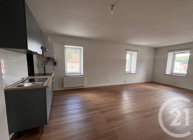 Appartement F2 bis à louer - 2 pièces - 68.89 m2 - PLAINFAING - 88 - LORRAINE - Century 21 Céline Jacques Immobilier