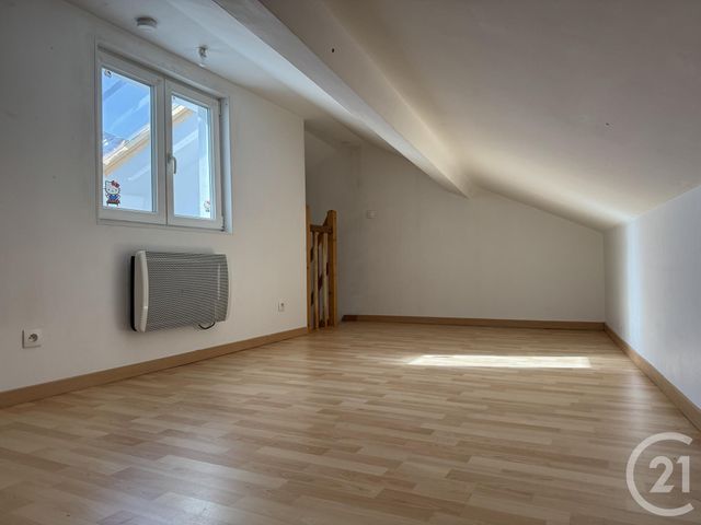 Appartement F3 à louer - 3 pièces - 80.0 m2 - RAON L ETAPE - 88 - LORRAINE - Century 21 Céline Jacques Immobilier