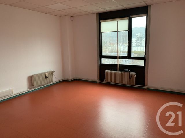 commerce à louer - 270.0 m2 - ST DIE DES VOSGES - 88 - LORRAINE - Century 21 Céline Jacques Immobilier