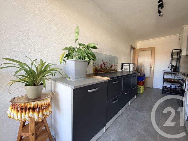 Appartement F2 bis à vendre - 3 pièces - 72.91 m2 - ST DIE DES VOSGES - 88 - LORRAINE - Century 21 Céline Jacques Immobilier