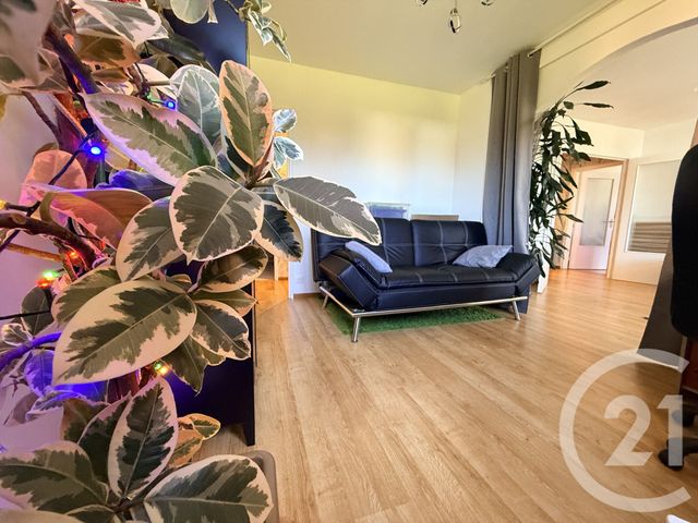 Appartement F2 bis à vendre - 3 pièces - 78.68 m2 - ST DIE DES VOSGES - 88 - LORRAINE - Century 21 Céline Jacques Immobilier