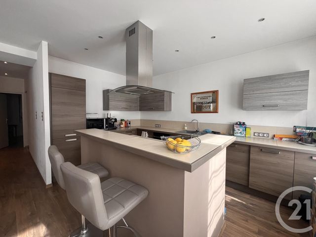 Appartement F3 à vendre - 3 pièces - 89.8 m2 - ST DIE DES VOSGES - 88 - LORRAINE - Century 21 Céline Jacques Immobilier