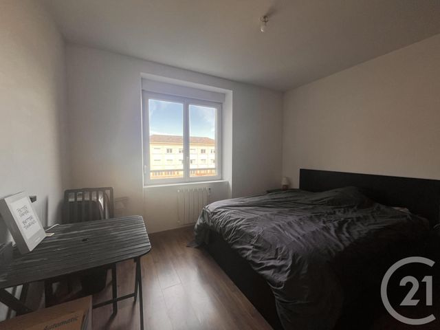 Appartement F3 à vendre - 3 pièces - 89.8 m2 - ST DIE DES VOSGES - 88 - LORRAINE - Century 21 Céline Jacques Immobilier