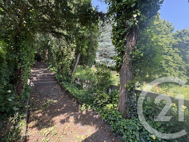 Appartement à vendre - 6 pièces - 184.5 m2 - ST DIE DES VOSGES - 88 - LORRAINE - Century 21 Céline Jacques Immobilier