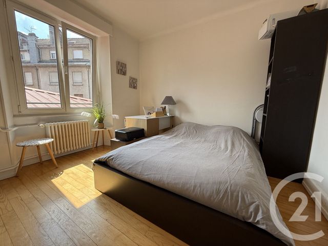 Afficher la photo en grand Appartement F4 à vendre - 4 pièces - 75.0 m2 - ST DIE DES VOSGES - 88 - LORRAINE - Century 21 Céline Jacques Immobilier