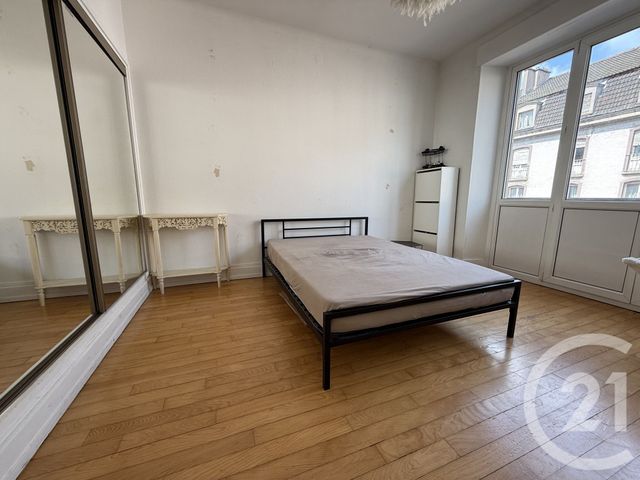 Afficher la photo en grand Appartement F4 à vendre - 4 pièces - 75.0 m2 - ST DIE DES VOSGES - 88 - LORRAINE - Century 21 Céline Jacques Immobilier