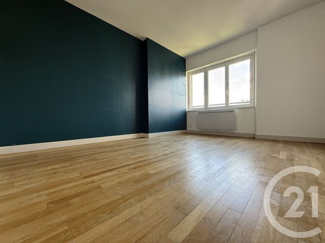 Appartement F3 à louer - 3 pièces - 94.0 m2 - ST DIE DES VOSGES - 88 - LORRAINE - Century 21 Céline Jacques Immobilier