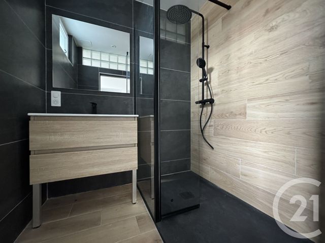 Appartement F3 bis à louer - 3 pièces - 60.0 m2 - ST DIE DES VOSGES - 88 - LORRAINE - Century 21 Céline Jacques Immobilier