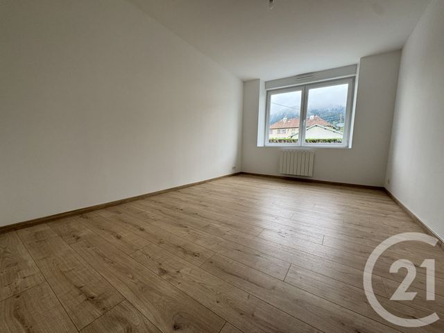 Appartement F3 bis à louer - 3 pièces - 60.0 m2 - ST DIE DES VOSGES - 88 - LORRAINE - Century 21 Céline Jacques Immobilier