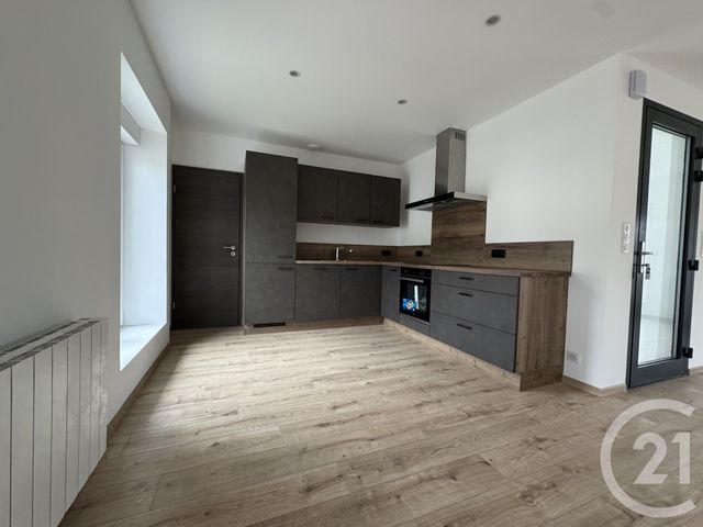 Appartement F5 à louer - 5 pièces - 121.0 m2 - ST DIE DES VOSGES - 88 - LORRAINE - Century 21 Céline Jacques Immobilier