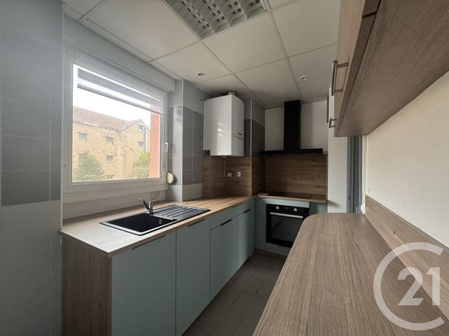Appartement F3 bis à louer - 4 pièces - 70.0 m2 - ST DIE DES VOSGES - 88 - LORRAINE - Century 21 Céline Jacques Immobilier
