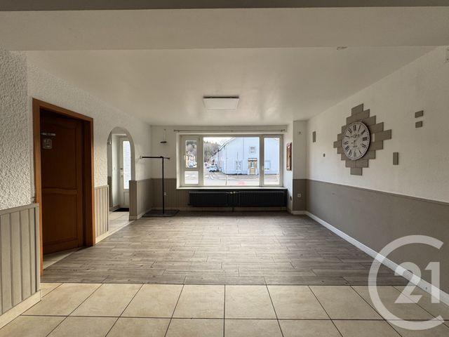 Appartement Local à louer - 5 pièces - 110.0 m2 - MOYENMOUTIER - 88 - LORRAINE - Century 21 Céline Jacques Immobilier
