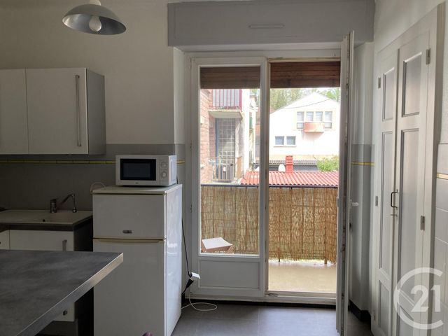 Appartement F2 à louer - 2 pièces - 50.0 m2 - ST DIE DES VOSGES - 88 - LORRAINE - Century 21 Céline Jacques Immobilier