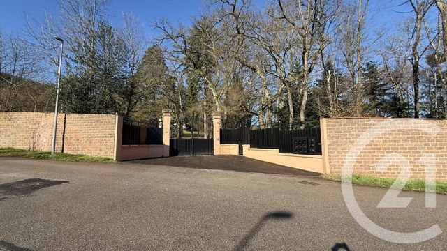 Appartement F8 à vendre - 8 pièces - 362.9 m2 - ST DIE DES VOSGES - 88 - LORRAINE - Century 21 Céline Jacques Immobilier