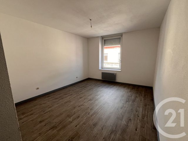 Appartement F3 à louer - 3 pièces - 62.5 m2 - ST DIE DES VOSGES - 88 - LORRAINE - Century 21 Céline Jacques Immobilier