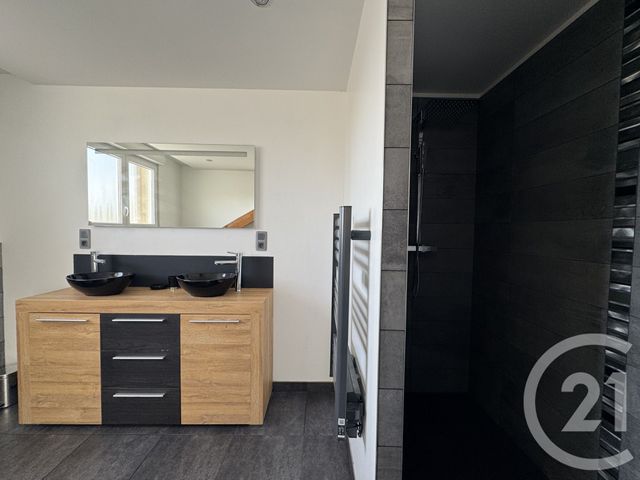 Appartement F3 à louer - 3 pièces - 91.0 m2 - RAON L ETAPE - 88 - LORRAINE - Century 21 Céline Jacques Immobilier