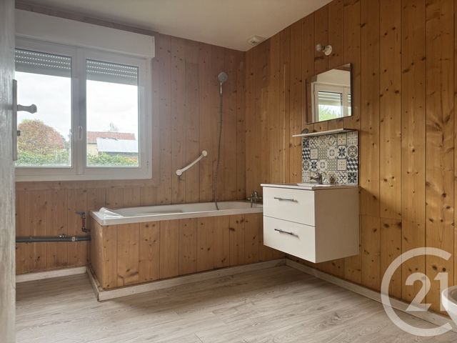 maison à louer - 4 pièces - 83.0 m2 - PROVENCHERES ET COLROY - 88 - LORRAINE - Century 21 Céline Jacques Immobilier