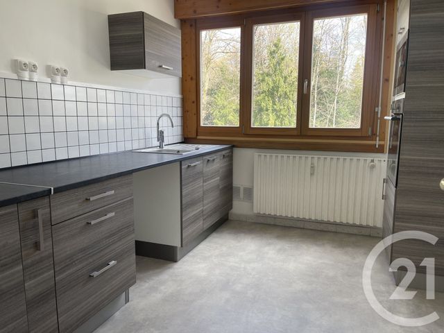 Appartement F2 à louer - 2 pièces - 51.31 m2 - ST DIE DES VOSGES - 88 - LORRAINE - Century 21 Céline Jacques Immobilier