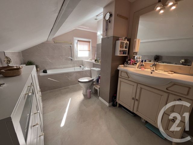 maison à louer - 6 pièces - 150.0 m2 - ST DIE DES VOSGES - 88 - LORRAINE - Century 21 Céline Jacques Immobilier