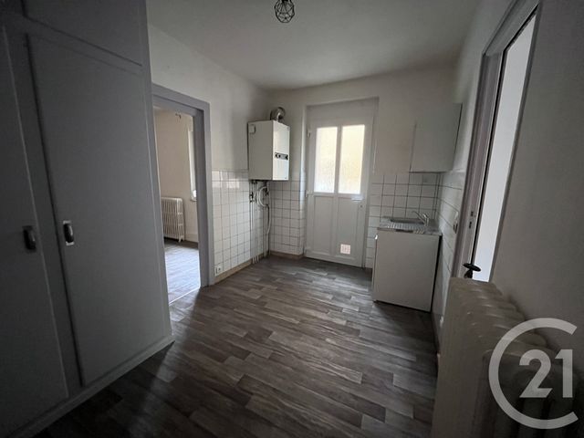 Appartement F2 à louer - 2 pièces - 39.0 m2 - ST DIE DES VOSGES - 88 - LORRAINE - Century 21 Céline Jacques Immobilier