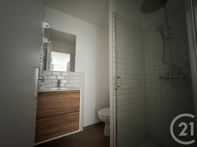 Appartement F1 à louer - 1 pièce - 22.0 m2 - ST DIE DES VOSGES - 88 - LORRAINE - Century 21 Céline Jacques Immobilier