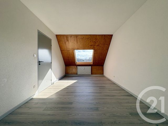 Appartement F2 bis à vendre - 3 pièces - 76.18 m2 - ST DIE DES VOSGES - 88 - LORRAINE - Century 21 Céline Jacques Immobilier