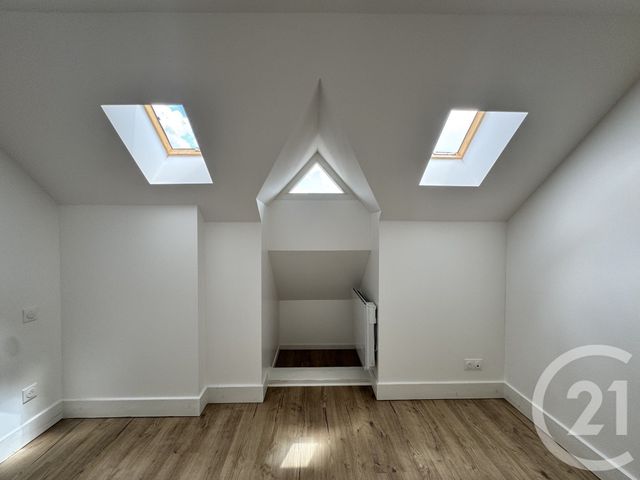 Appartement F3 à louer - 3 pièces - 59.46 m2 - ST DIE DES VOSGES - 88 - LORRAINE - Century 21 Céline Jacques Immobilier