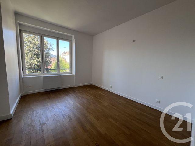 Appartement F3 à louer - 3 pièces - 92.92 m2 - ST DIE DES VOSGES - 88 - LORRAINE - Century 21 Céline Jacques Immobilier