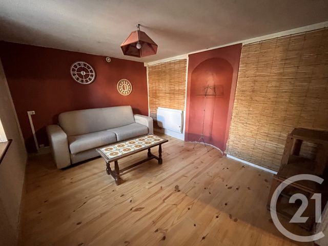 Appartement F4 à louer - 4 pièces - 90.6 m2 - LA BOURGONCE - 88 - LORRAINE - Century 21 Céline Jacques Immobilier