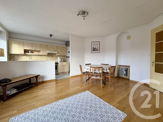 Appartement F2 à louer - 2 pièces - 53.5 m2 - ST DIE DES VOSGES - 88 - LORRAINE - Century 21 Céline Jacques Immobilier