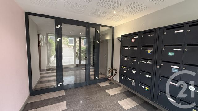 Appartement F3 à vendre - 3 pièces - 60.5 m2 - ST DIE DES VOSGES - 88 - LORRAINE - Century 21 Céline Jacques Immobilier
