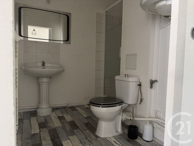 Appartement F2 à louer - 2 pièces - 32.0 m2 - RAON L ETAPE - 88 - LORRAINE - Century 21 Céline Jacques Immobilier