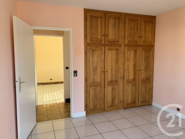Appartement F6 à vendre - 6 pièces - 137.31 m2 - ST DIE DES VOSGES - 88 - LORRAINE - Century 21 Céline Jacques Immobilier